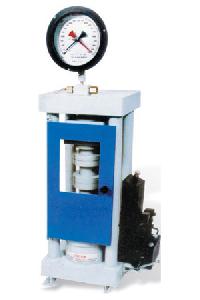 Portable Compression Testing Machine