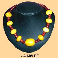 Ja 609 Ee Resin Necklace