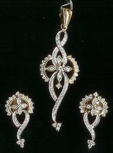 LDPS-03 Diamond Pendant Set