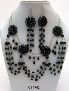 Glass Bead Necklace Set (CJ-7762)