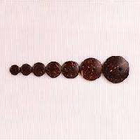 Coconut Button (CB-04)