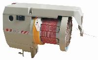 Weft Feeder