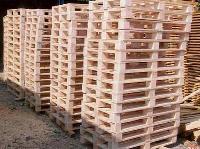 heat treated pine wood pallets