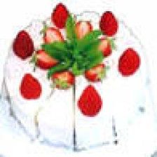 Eggless Strawberry Cake