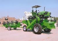 tractor mounted combine harvesters