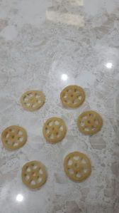 Simple Wheel Shaped Fryums