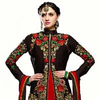Exclusieve Designer Semi Stiched Georgette Salwar Suit