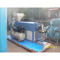 Plastic Blow Molding Machine