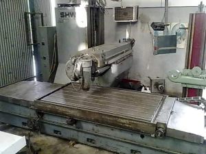 Shw Universal Milling Machine