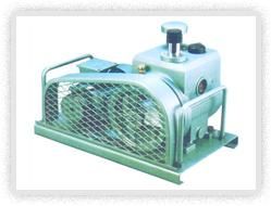 oil sealed high vacuum pump