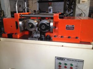 hydarulic thread rolling machine