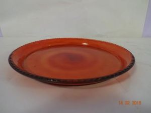 GIN 1434 Glass Decorative Plate