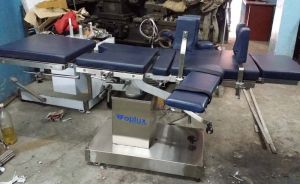 Super Deluxe Hydraulic Ot Table