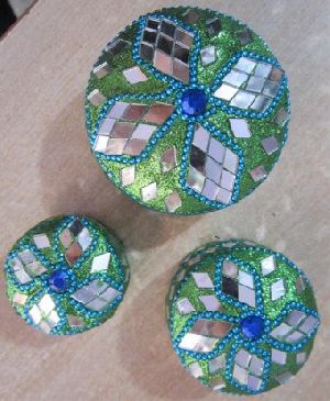 Mirrored Trinket Boxes