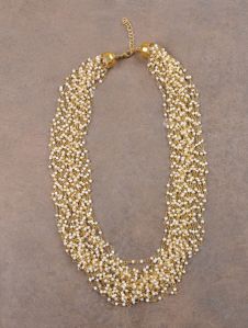 Faux Perls Neckpiece