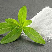 white stevia powder