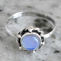 1.6 Gm Blue Chalcedony Gemstone 925 Sterling Silver Ring