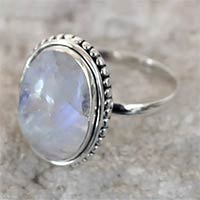 3.1 GM Rainbow Moonstone Gem Stone 925 Sterling Original Silver Ring