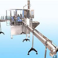 Fully Automatic Rinsing Filling Capping Machine
