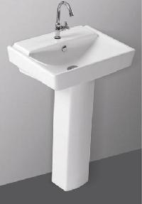 Pedestal Wash Basins