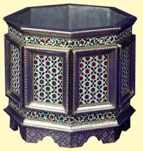 Meenakari Planter - 001