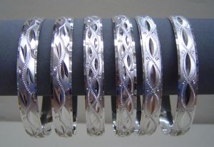 Threetone Plated Diamond Cut Bangles. DT-EX-MP-1157