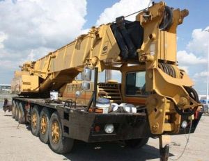 Grove 90 Ton Telescopic Crane