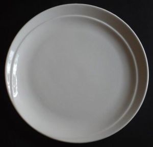 Almond Hotel Crockery