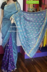 Border buta Sarees