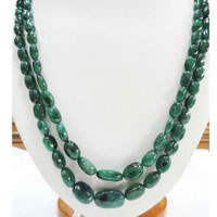 Emerald Tumbled Necklace
