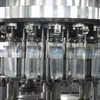 Carbonated Drink Filling Machine