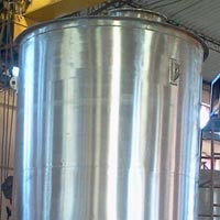 Vertical Cylindrical Storage Tank
