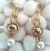 pearls stones