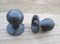 cast iron door knobs