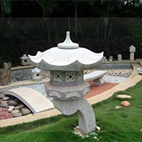 Granite Garden Lamp