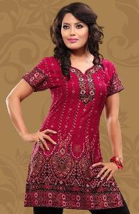 Ladies Half Sleeve Kurtis