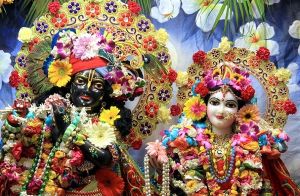 iskcon radha krishna statue