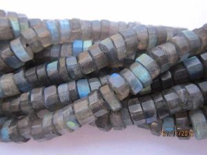 Labradorite Gemstone