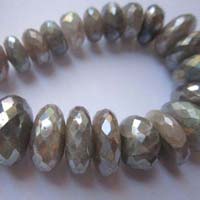 Labradorite Roundell Single Strand Beads