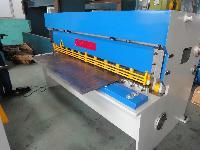 plate cutting machine