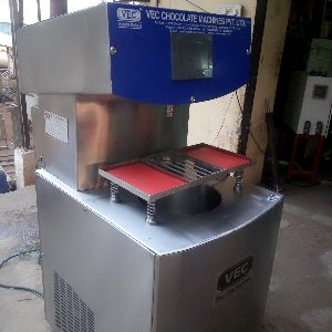 Granola bar making machine