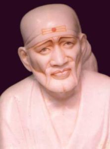 Sai Statues