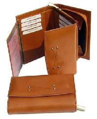 Leather Tri Fold Wallets