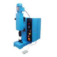 Automatic Riveting Machine