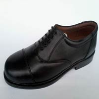 Uniform Shoe