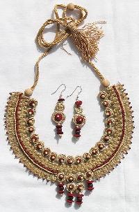 jute jewelery