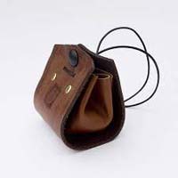 leather money pouch