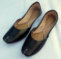 leather handmade mojari shoes