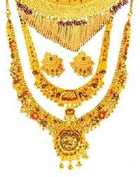 Gold Necklace Set