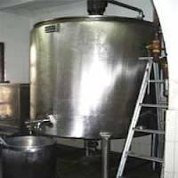 Dairy Milk Tanks